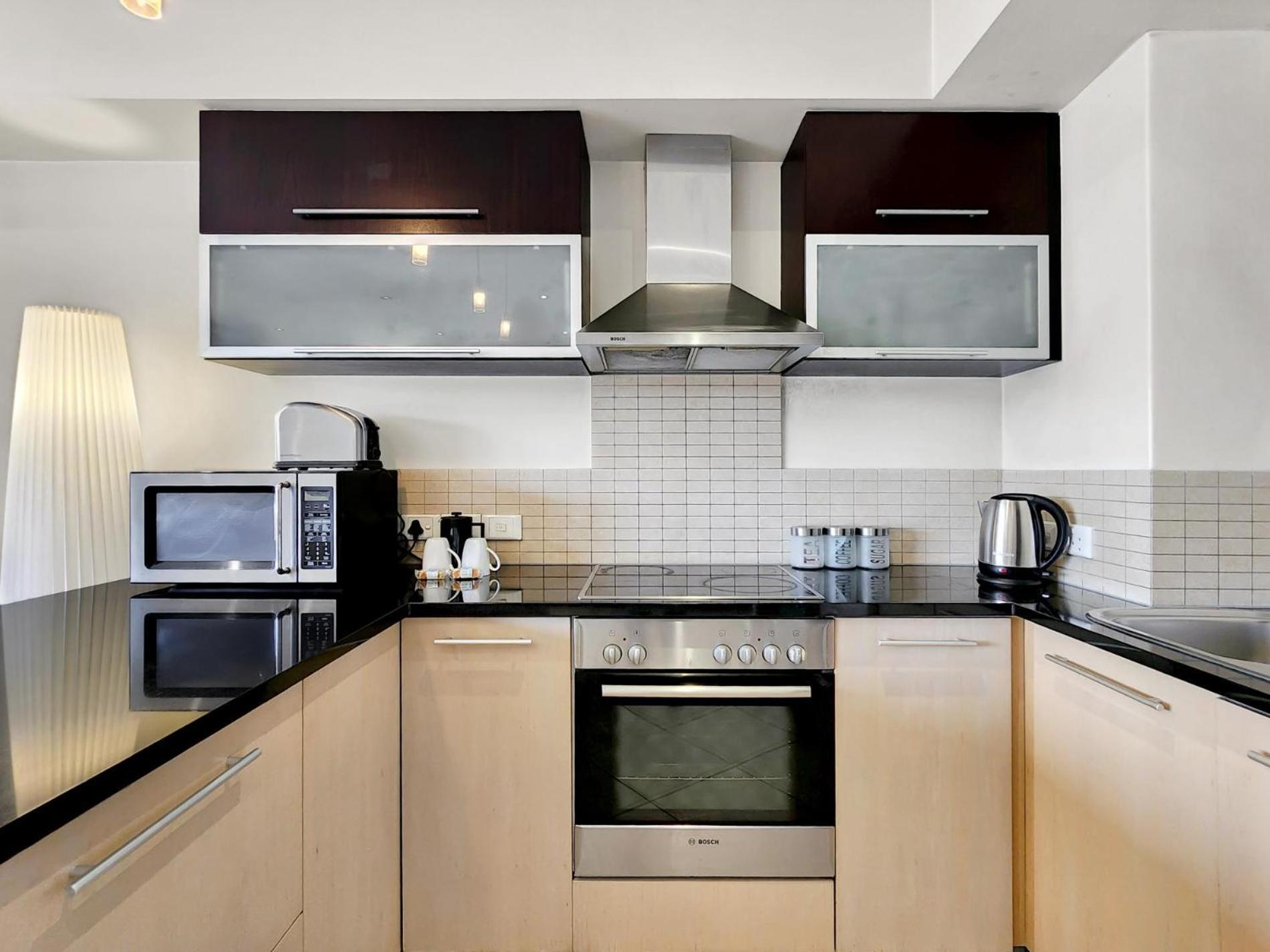 Apartment At The Icon