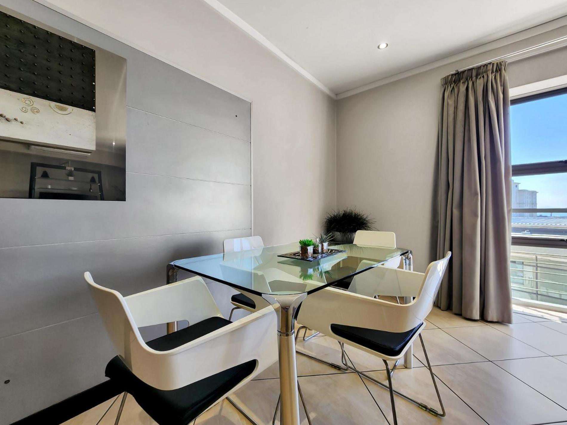 Apartment At The Icon Cape Town